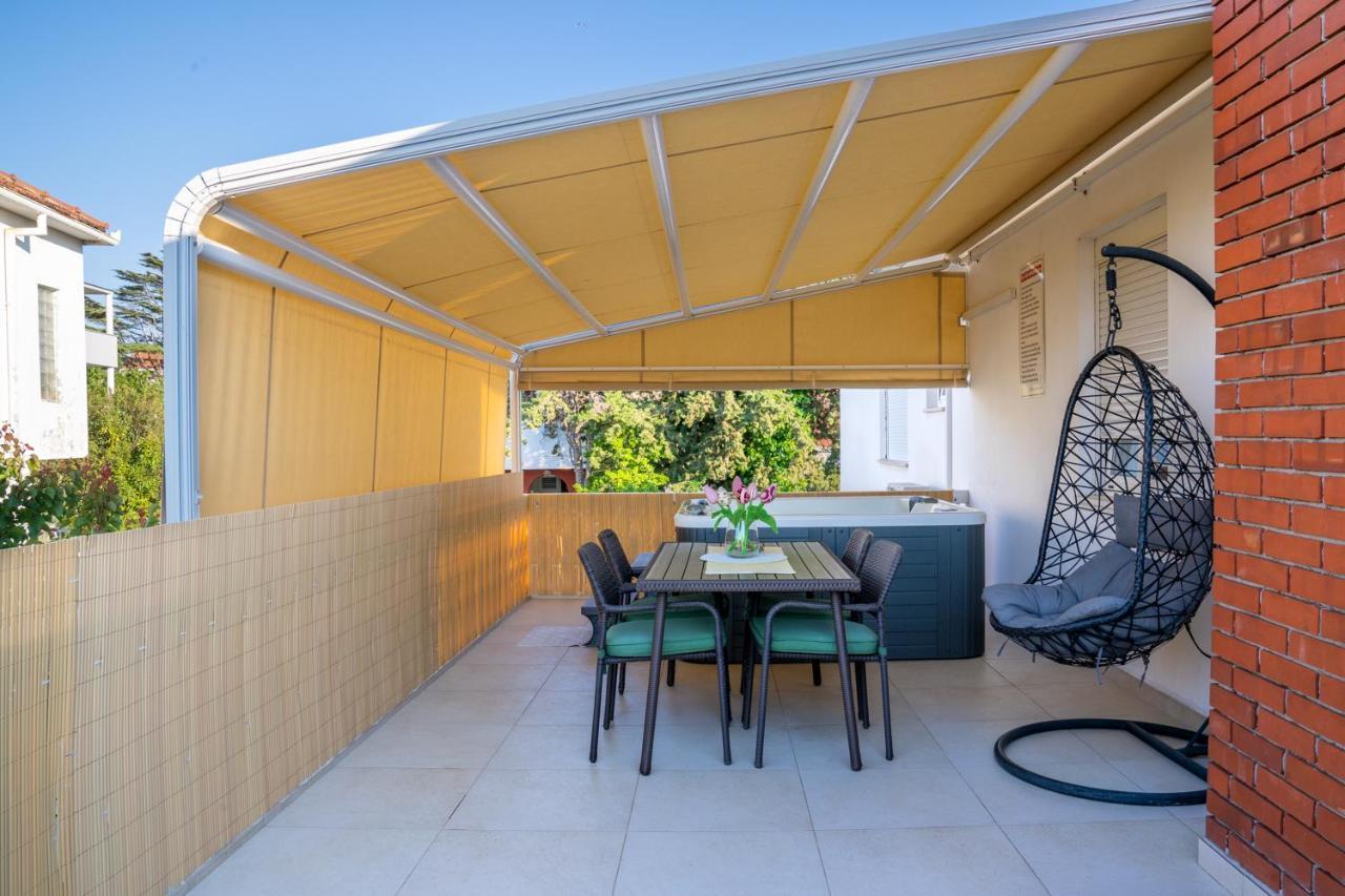 זאדאר Apartment Paula With Private Jacuzzi And Parking- Near The Beach מראה חיצוני תמונה