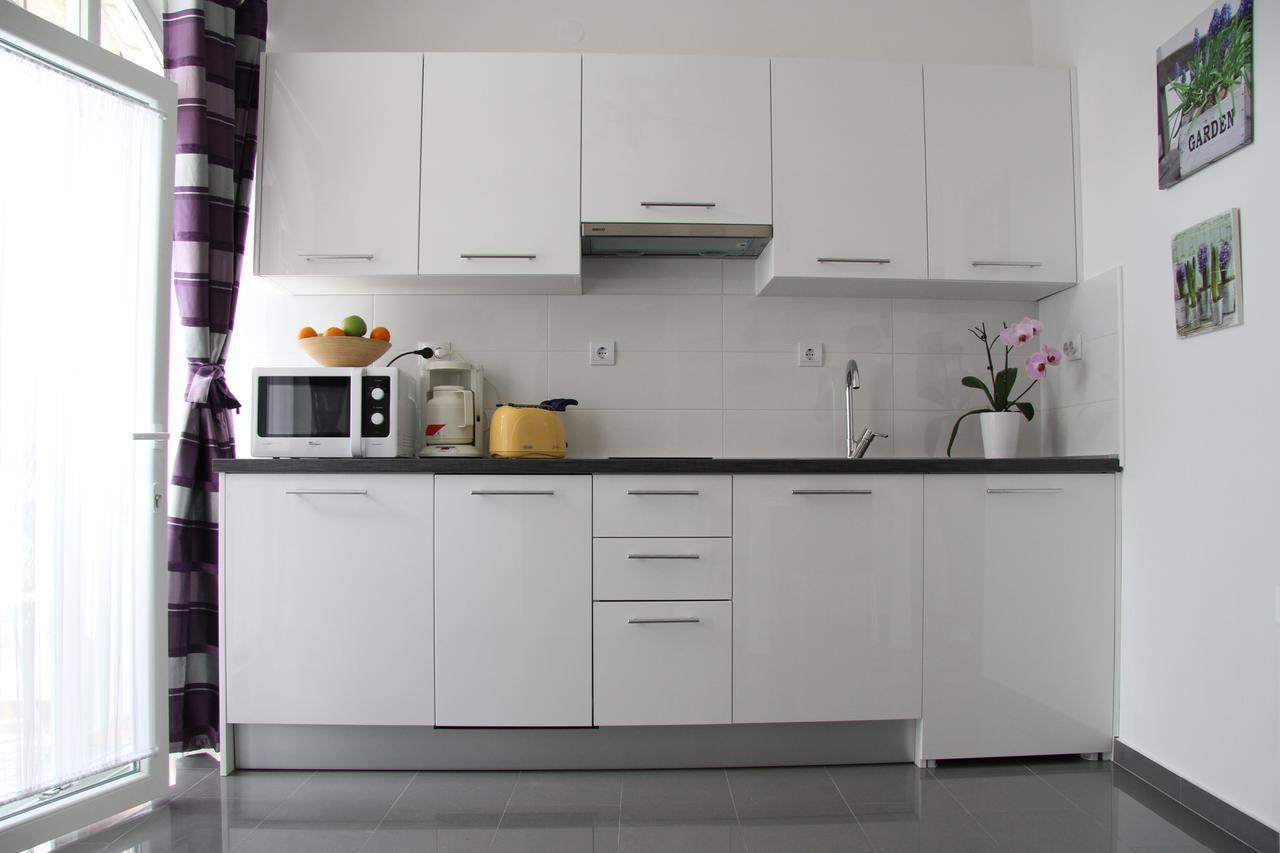 זאדאר Apartment Paula With Private Jacuzzi And Parking- Near The Beach מראה חיצוני תמונה