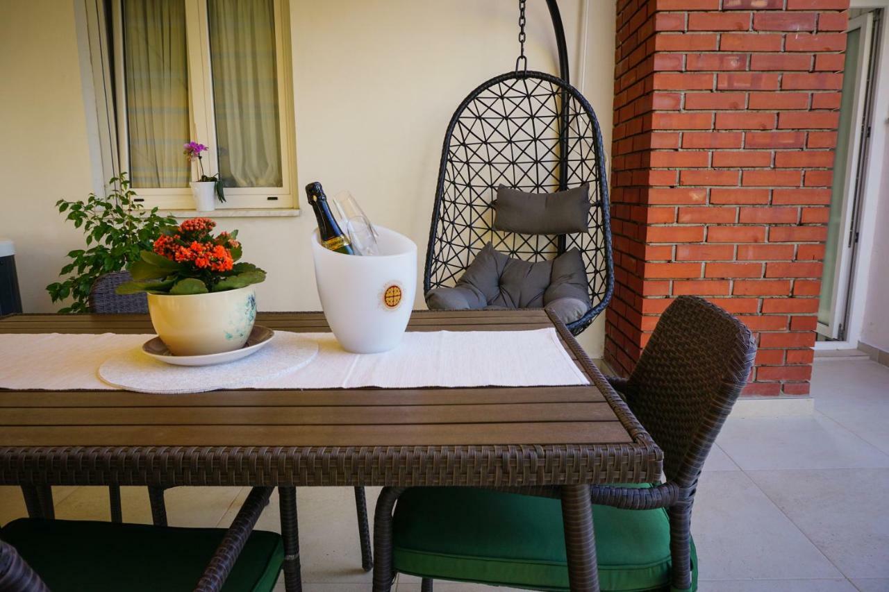 זאדאר Apartment Paula With Private Jacuzzi And Parking- Near The Beach מראה חיצוני תמונה