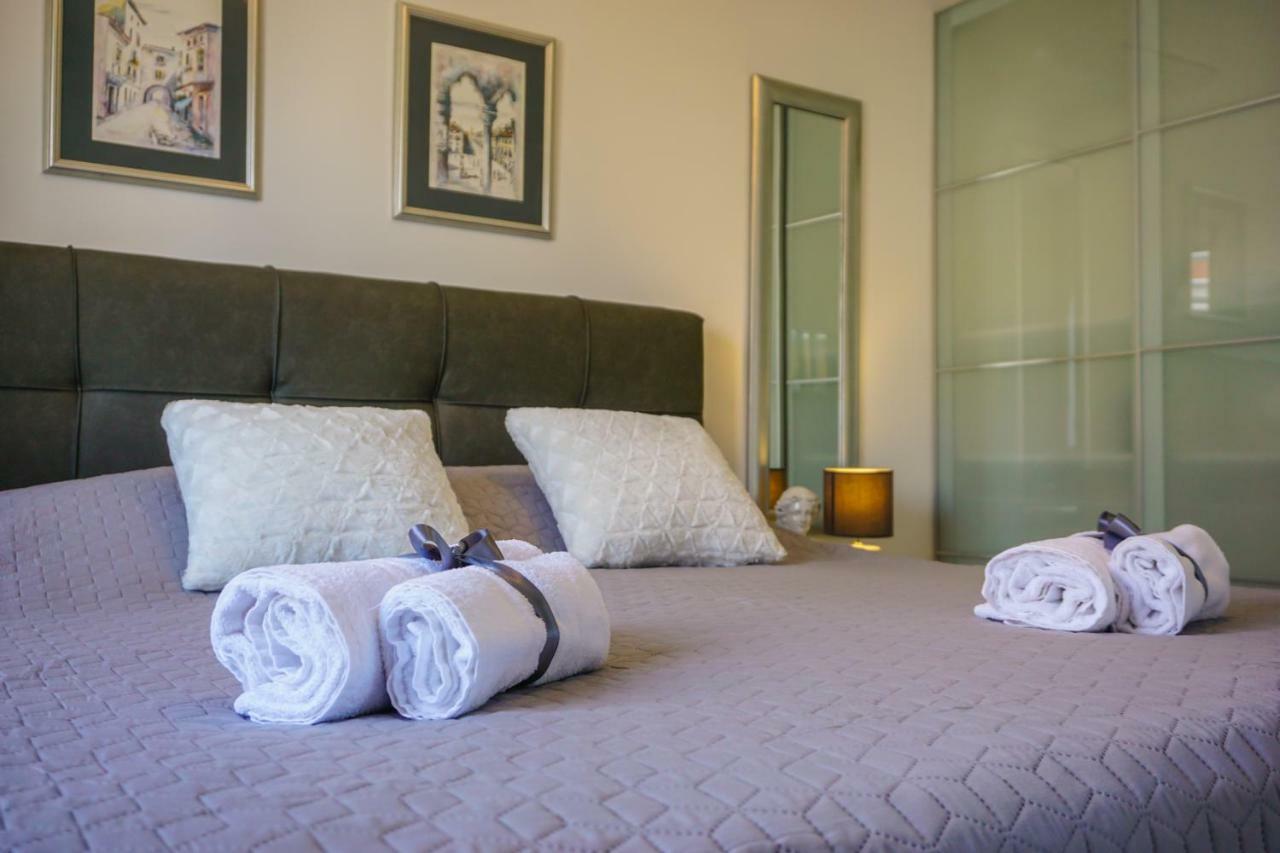 זאדאר Apartment Paula With Private Jacuzzi And Parking- Near The Beach מראה חיצוני תמונה