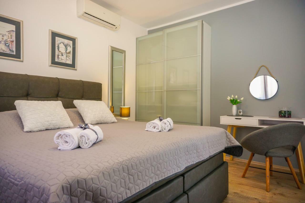 זאדאר Apartment Paula With Private Jacuzzi And Parking- Near The Beach מראה חיצוני תמונה