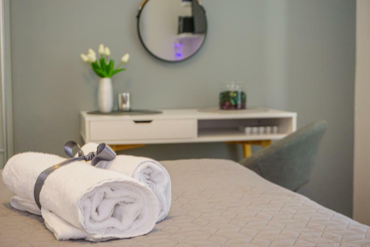 זאדאר Apartment Paula With Private Jacuzzi And Parking- Near The Beach מראה חיצוני תמונה