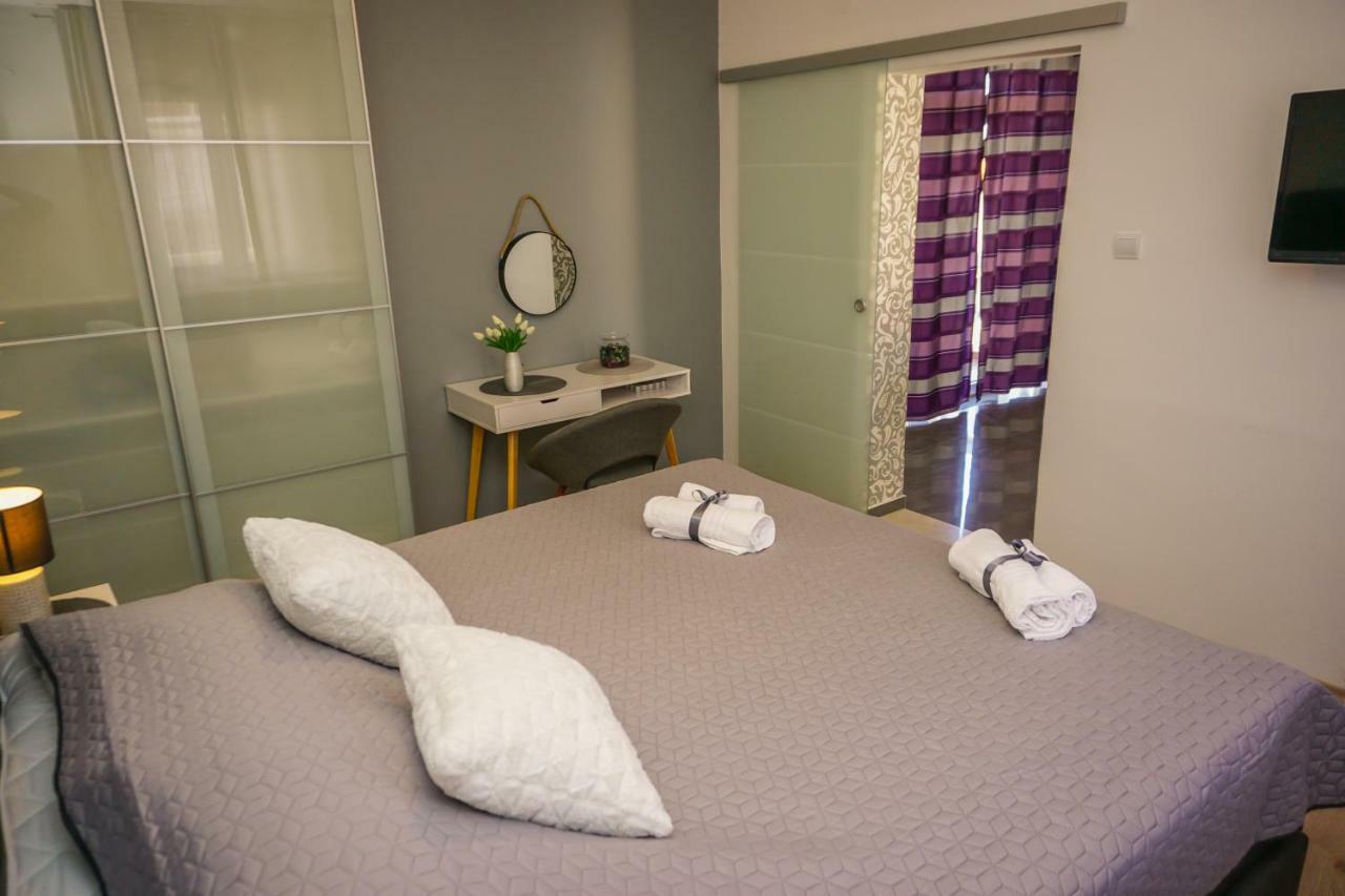 זאדאר Apartment Paula With Private Jacuzzi And Parking- Near The Beach מראה חיצוני תמונה